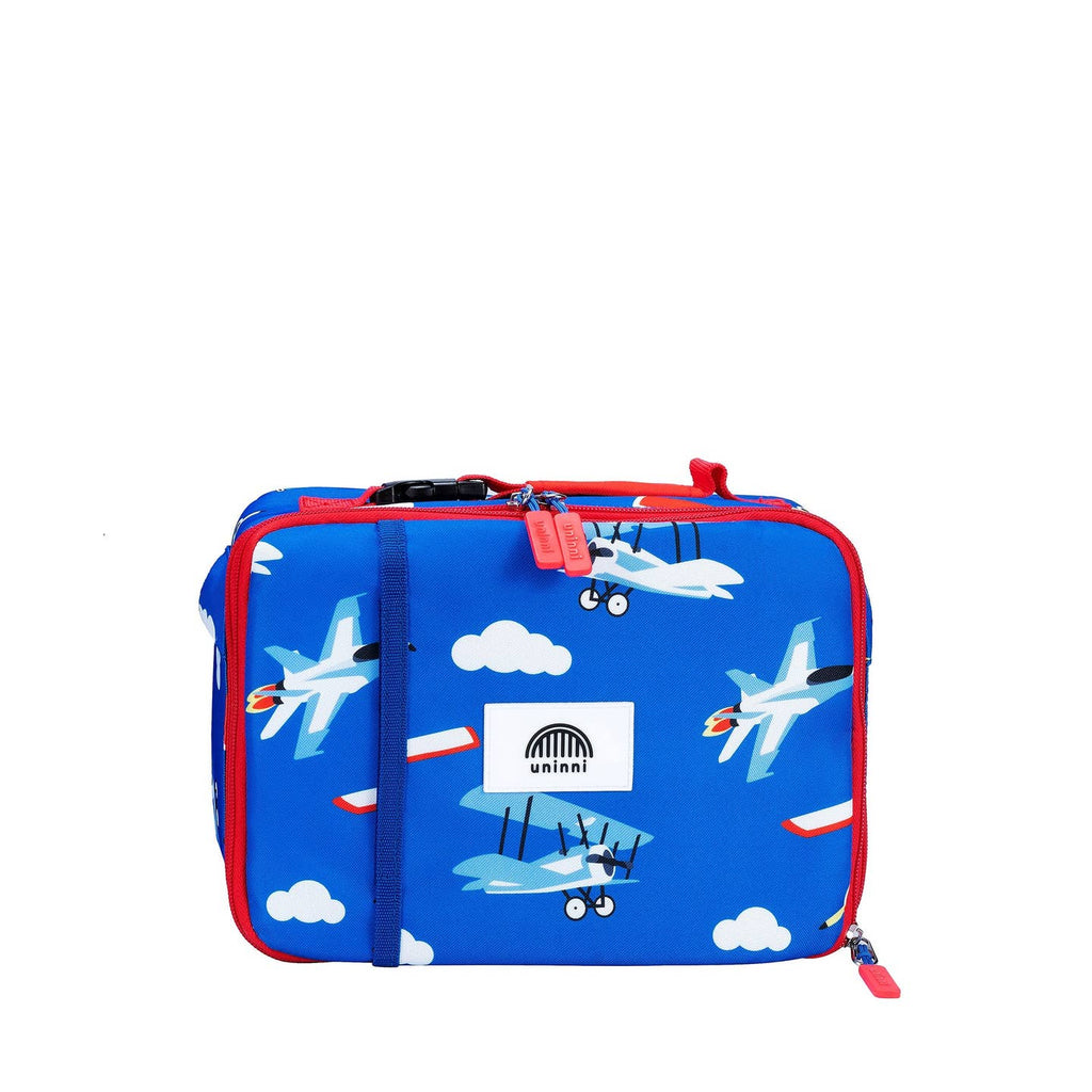 Take flight with the Ellis Lunch Bag in Airplanes! This unique lunch bag features a playful airplane design, perfect for kids or anyone with a sense of adventure. Keep your lunch fresh and cool while showing off your fun personality. Time to soar through your day!