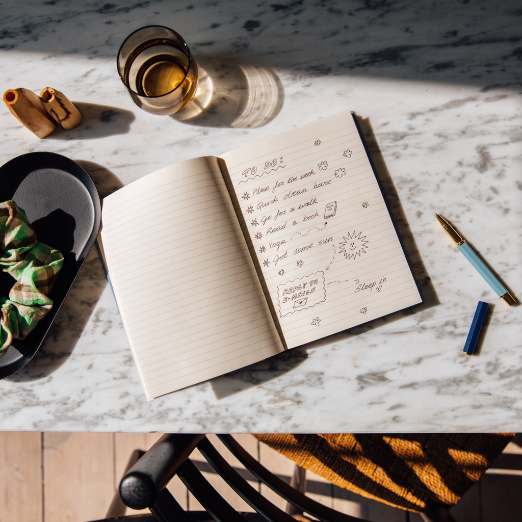 Enjoy endless possibilities with a new notebook. Papier’s pages are the perfect place to plan, think and connect. Scribble exciting ideas, inspiring thoughts and quick reminders – the page is yours. Perfect for desk days or moments on the move.