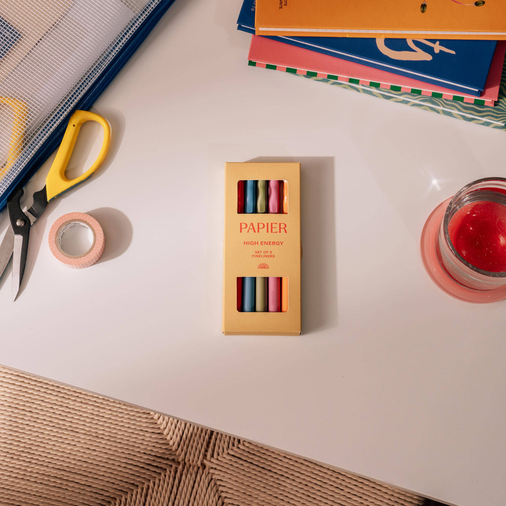 Brighten big ideas, inspiring thoughts and exciting dreams with Papier’s High Energy fineliners set. Choose from blue, yellow, orange, pink and green to transform your words and doodles into a vibrant story or scribble.