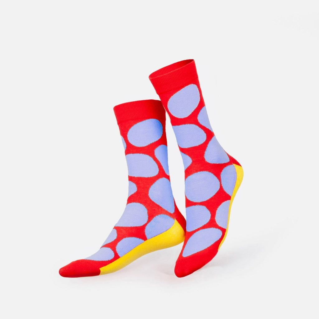 These fun socks, shaped like a bag of potato chips, add a playful crunch to your style with a flavorful twist.