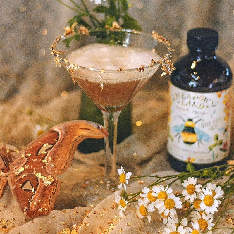 This Oregon-made, handcrafted simple syrup is a delightful addition to a whiskey cocktail or drizzle into a latte! Made with cardamom, honey, and sea salt.