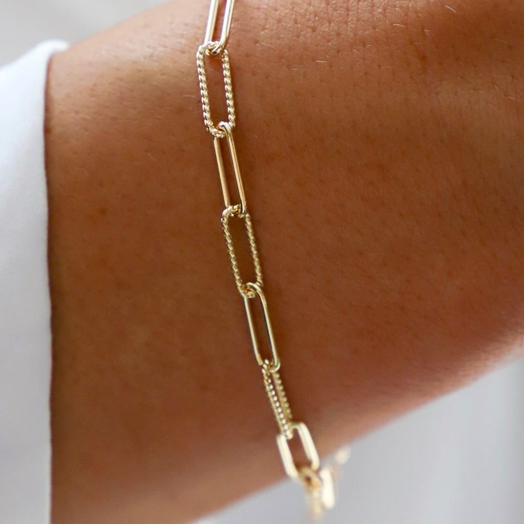 The Cecilia Paperclip Chain Bracelet screams industrial and bold! This chain adds texture to your bracelet stack while saying comfortable for everyday wear.