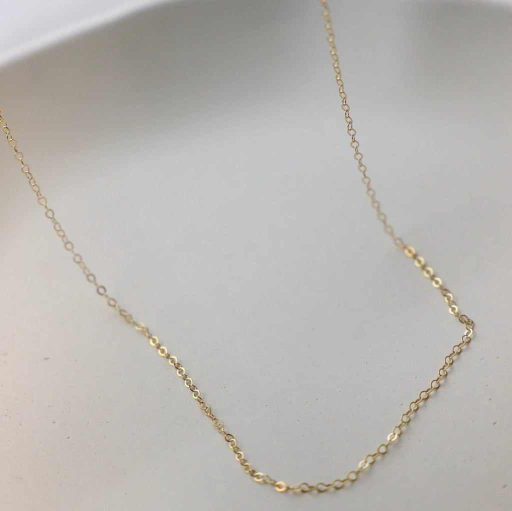 An absolute must have for any bracelet stack, these Gold Filled Cable Chain are the perfect way to elevate your jewelry collection. We love to stack multiple sizes for the ultimate look