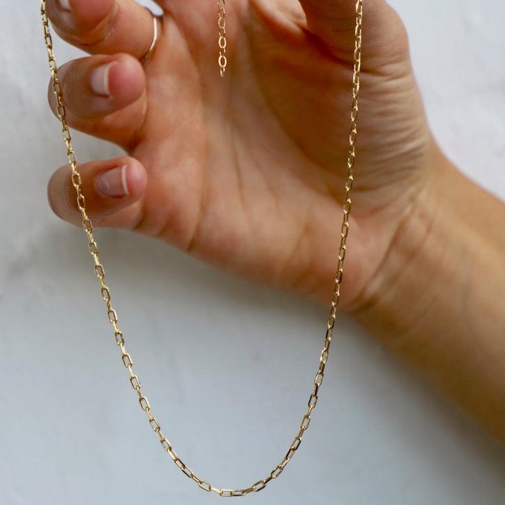 A delicate version of one of our most sought after styles, this Miniature Paperclip Chain can be worn everyday with ease. This barely there chain is great for layering.