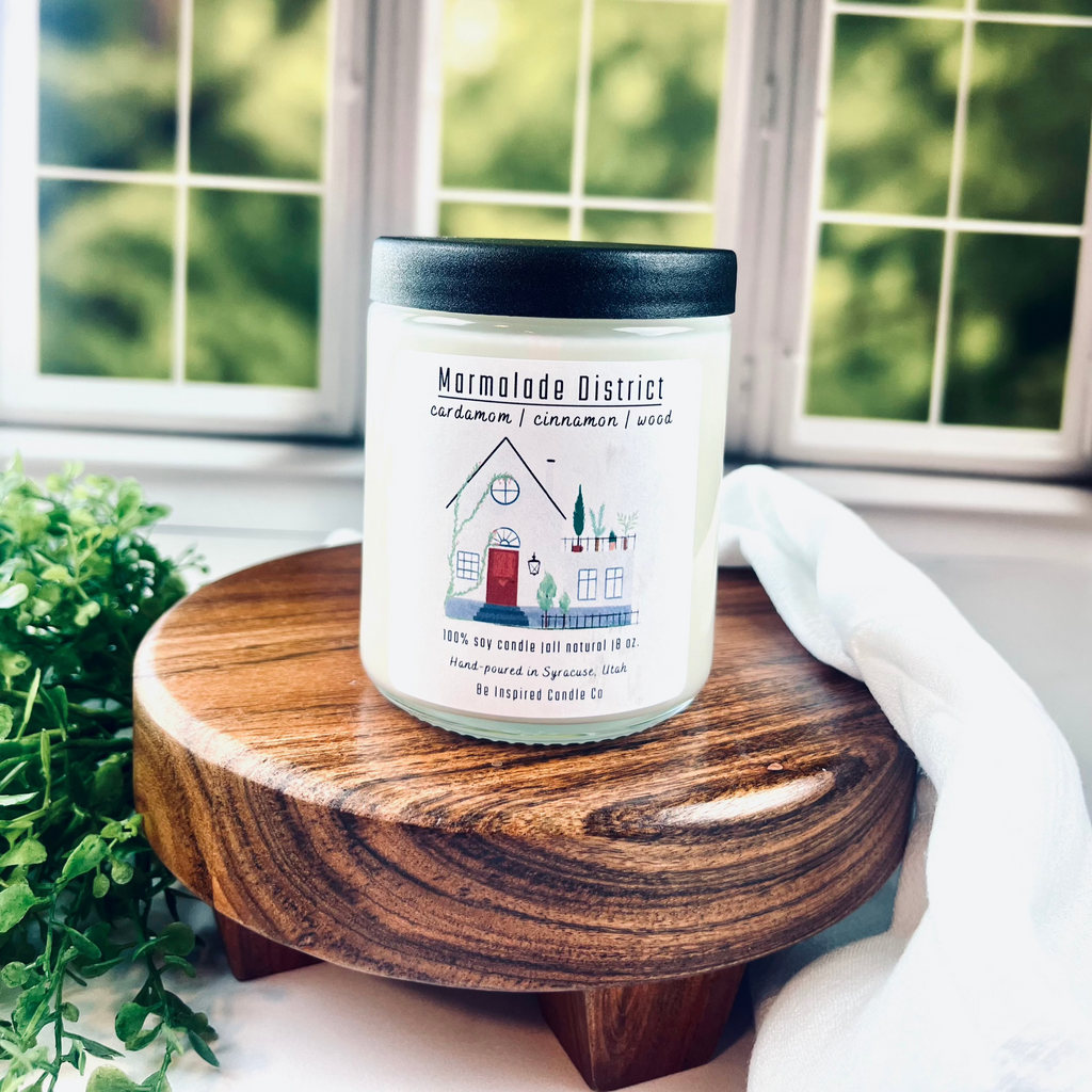 Marmalade District Candle - Cardamom, cinnamon, wood