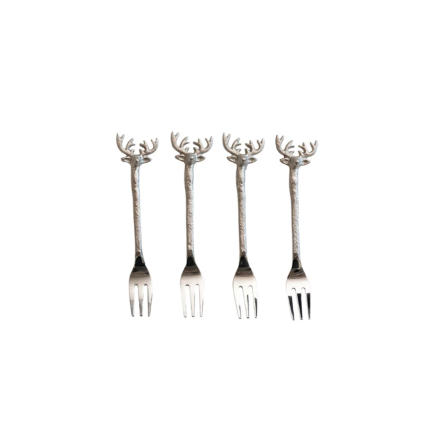 These appetizer forks feature charming reindeer handles that will delight guests and complement winter decor. The forks are made of high-quality stainless steel and brass, with a shiny nickel finish that adds a touch of elegance. They are ideal for serving cheese, fruit, or other small bites at holiday parties or family gatherings.