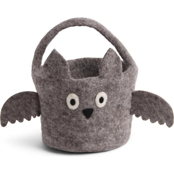 This adorable felt witch hat, complete with glittery stars and moons, adds a unique touch to your holiday decor. Whether as a gift or an addition to your own holiday decorations, this witchy wonder will bewitch you with its charm!     Size  1 1/2"