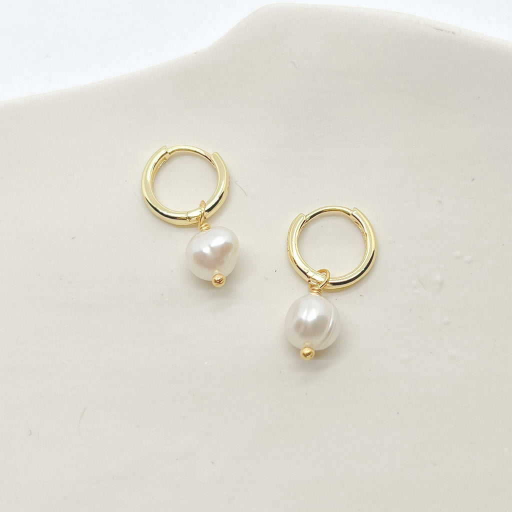 Gold Plated Steel with Natural Pearls